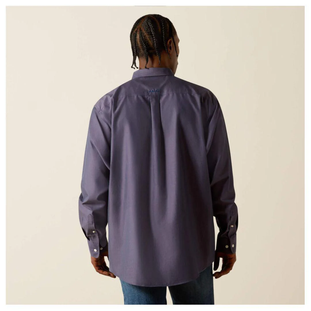 Ariat Men's Wrinkle Free Solid Pinpoint Oxford Classic Long sleeve Fit Shirt - Image 2