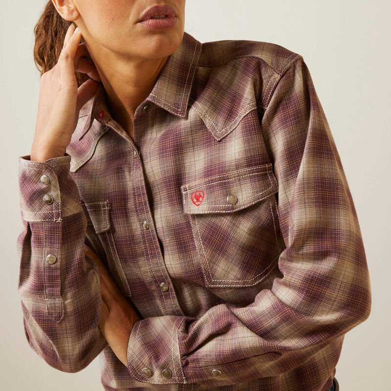 Ariat Women's Flame Resistant Oakley Retro Fit Snap Work Shirt - Image 3