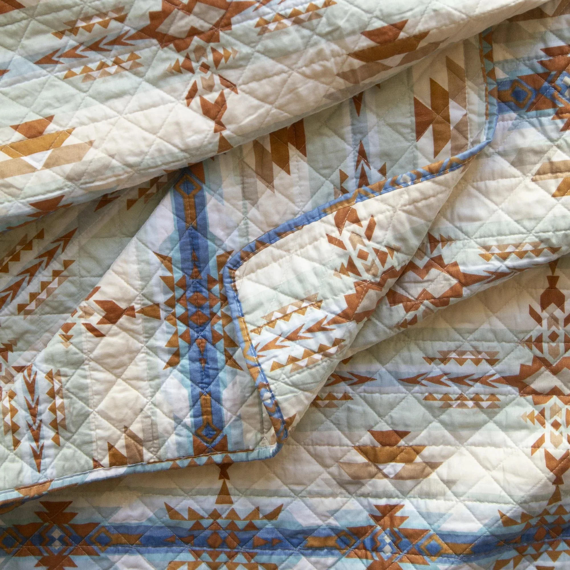 Carstens Stack Rock Southwestern 2-Piece Quilt Set In Queen - Image 3