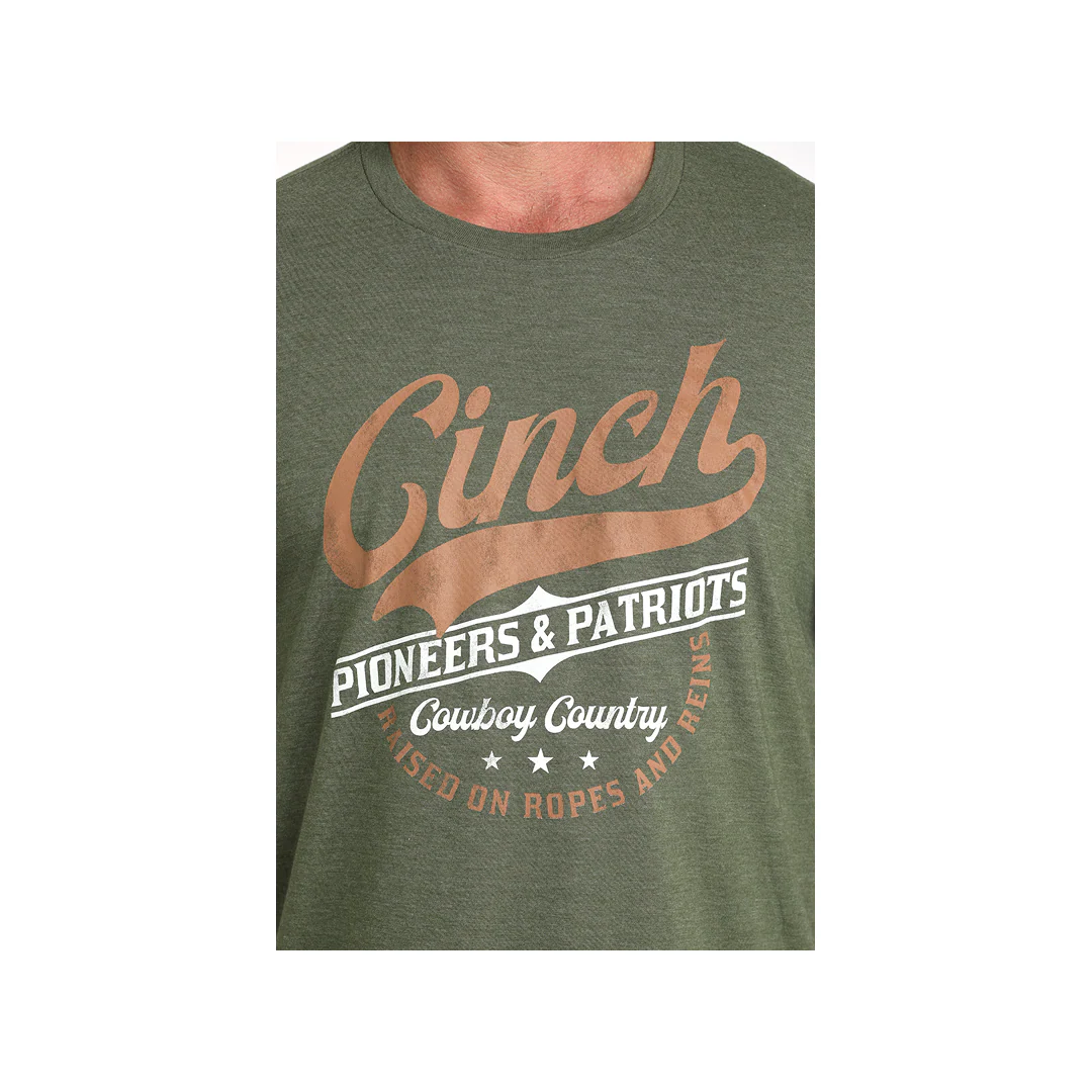 Cinch Men's Olive Green Graphic T-Shirt - Image 2