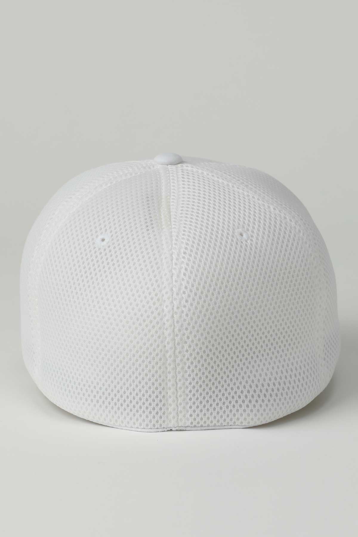 Cinch Men's White Flexfit Ball Cap - Image 2