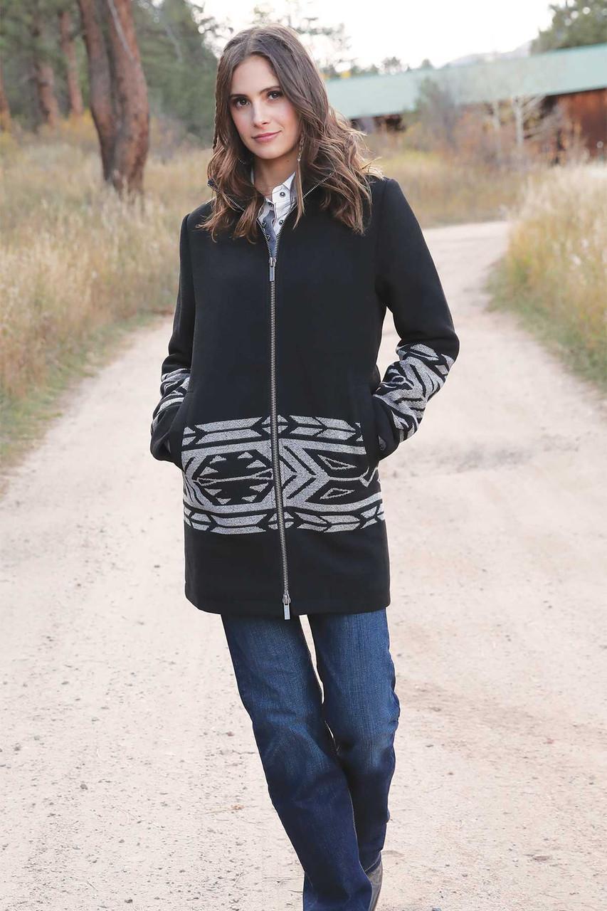 Cinch Women's Walking Jacket In Black - CLEARANCE
