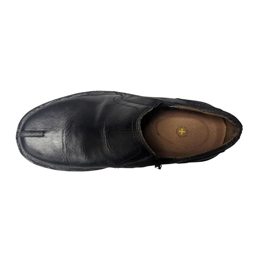 Dr. Martens Men's Black Leather Shoe - Clearance - Image 3