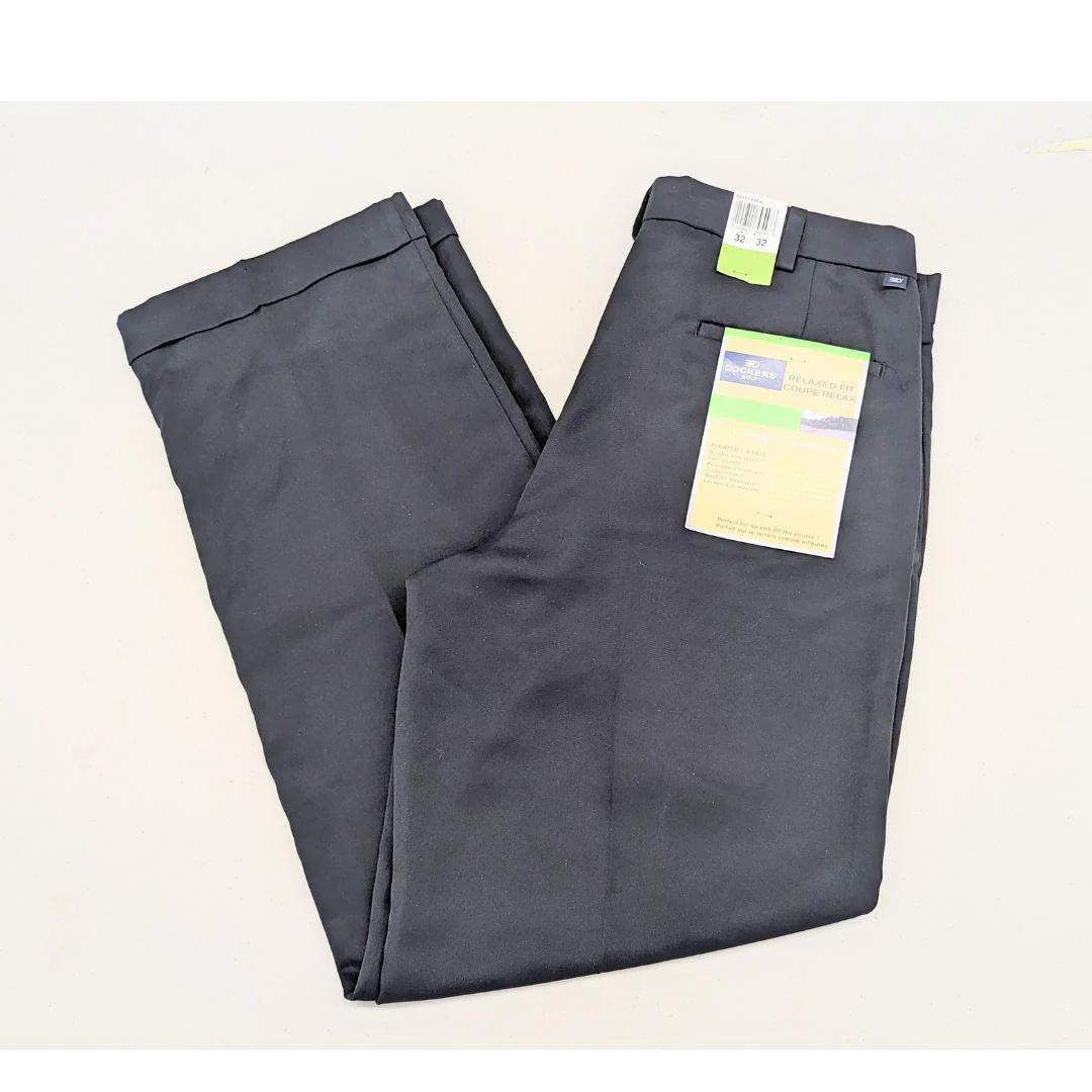Garage Sale Dockers Men's Golf Classic Pants - Image 2