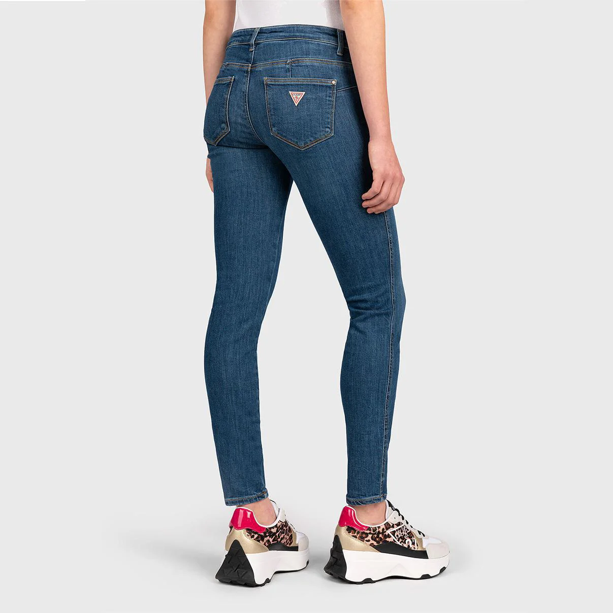 Guess Women's Curve X Elastic Jeans Blue-CLEARANCE - Image 2