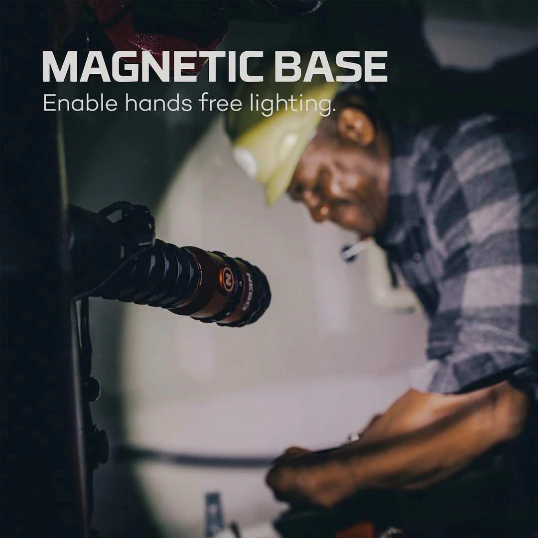 Nebo Master Series Waterproof Impact-Resistant 3,000 Lumen Flashlight - Image 6