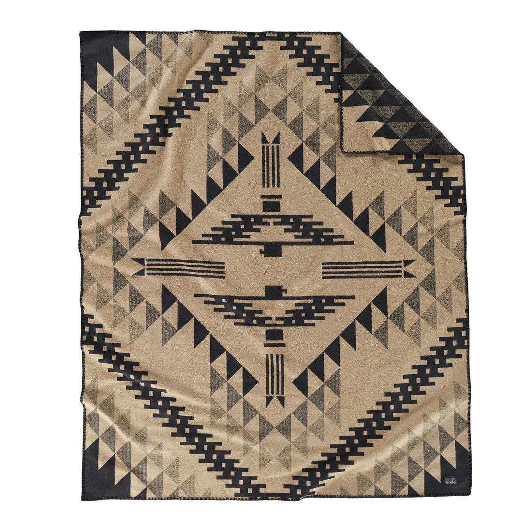 Pendleton | Unnapped Jacquard Blanket | Thunderbird Mountain - Image 2