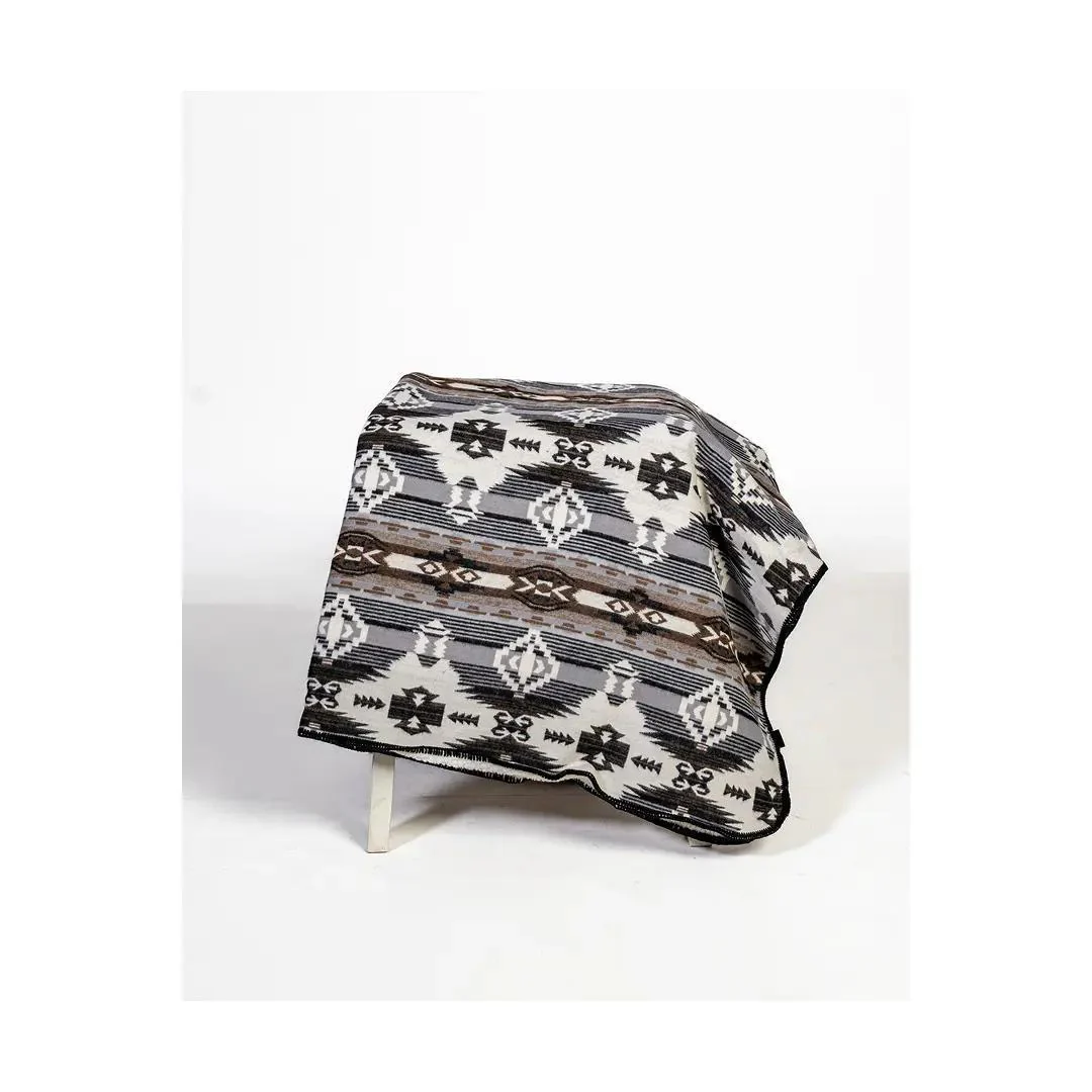 Rock & Roll Jacquard Berber Lined Blanket - Image 4