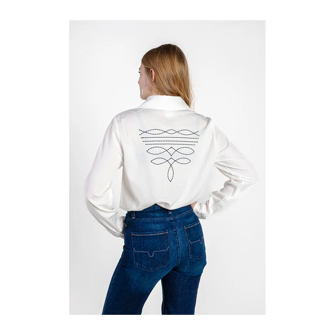 Rockin A Design Women's Boot Stitch Embroidered White Top With Turquoise Snaps - Image 2