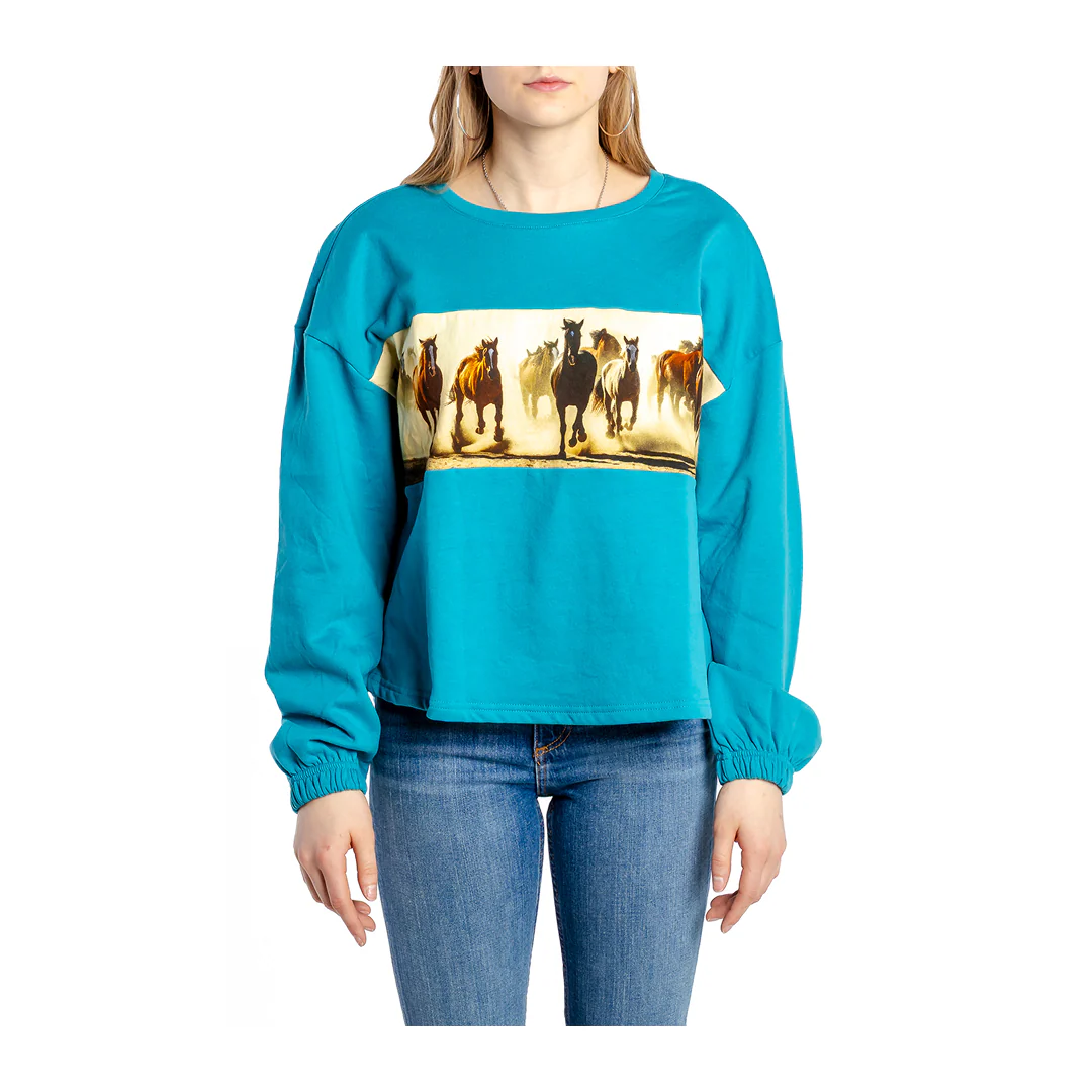 Roper Women's Cropped Pull Over Horse Print Front Panel - Image 3