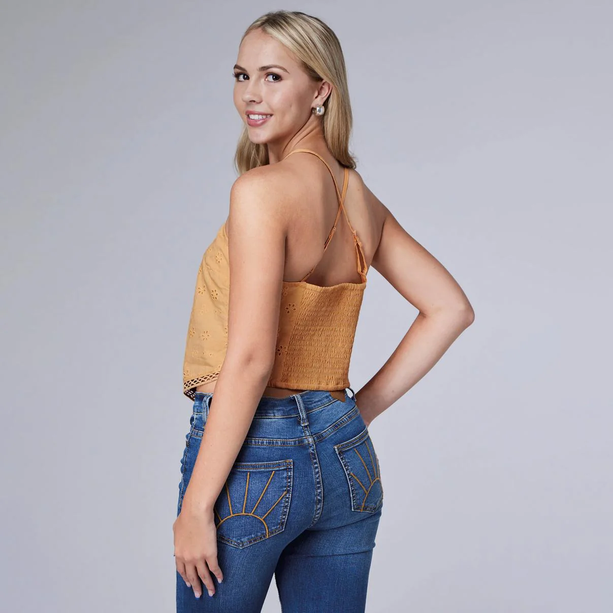 Roper Women's Sleeveless Eyelet Bandana Tank with Adjustable Straps and Ruched Back Panel Front Trim - CLEARANCE - Image 3