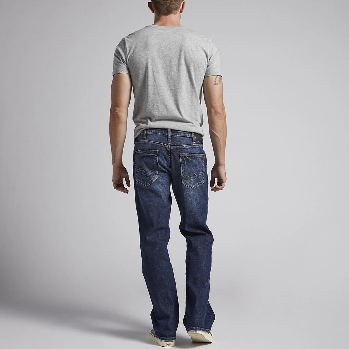 Silver Jeans Men’s Zac Relaxed Fit Straight Leg - Image 2