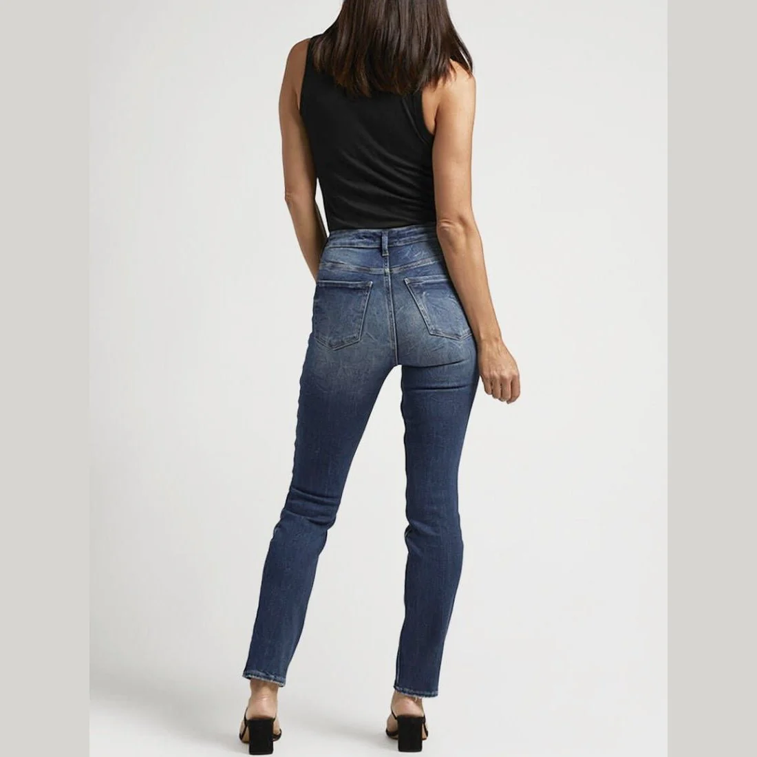Silver Women’s Jeans Infinite Fit High Rise Straight Leg CLEARANCE