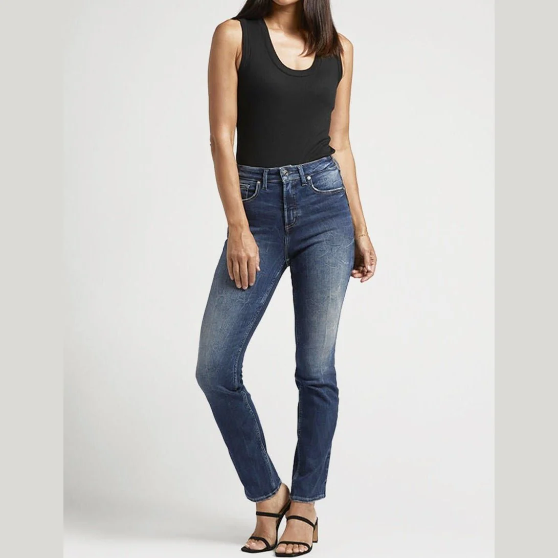 Silver Women’s Jeans Infinite Fit High Rise Straight Leg CLEARANCE - Image 2