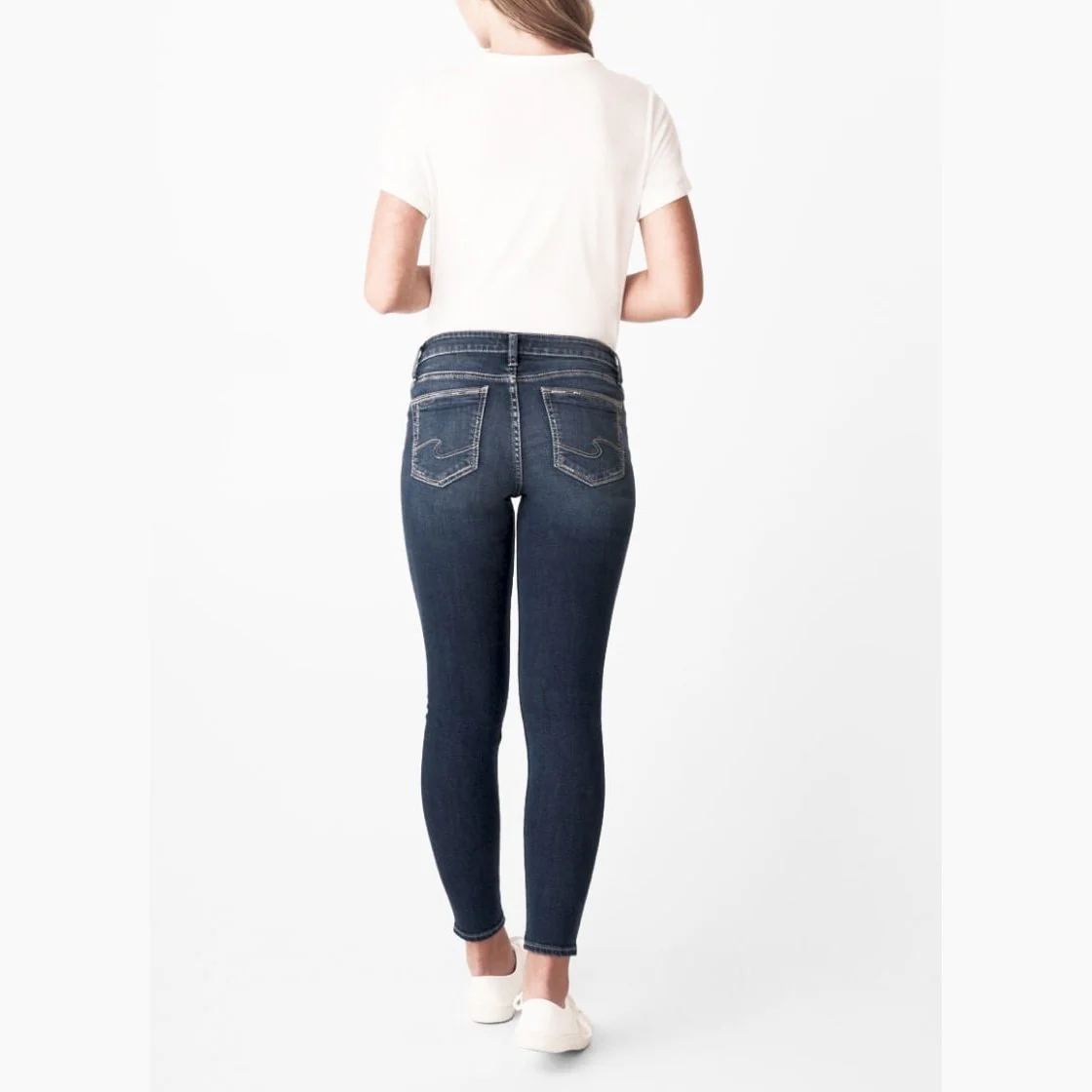 Silver Jeans Women’s Elyse Mid Rise Relaxed Skinny Fit-CLEARANCE