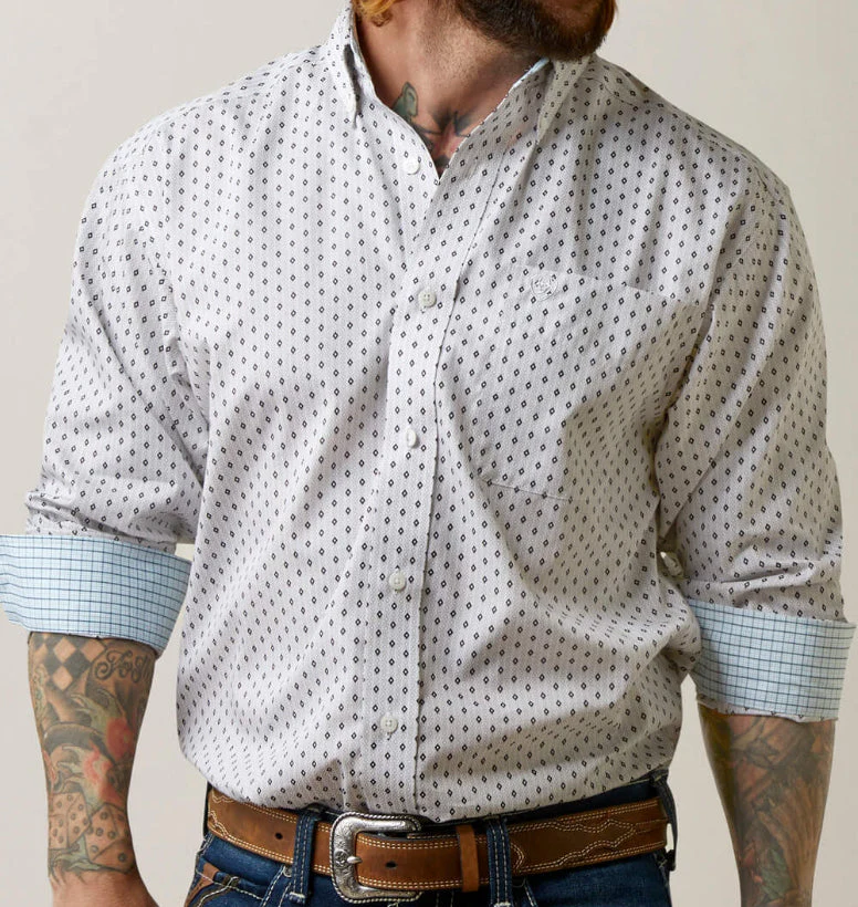 Ariat Men’s Wrinkle Free Coleman Classic Long Sleeve Shirt - Image 43