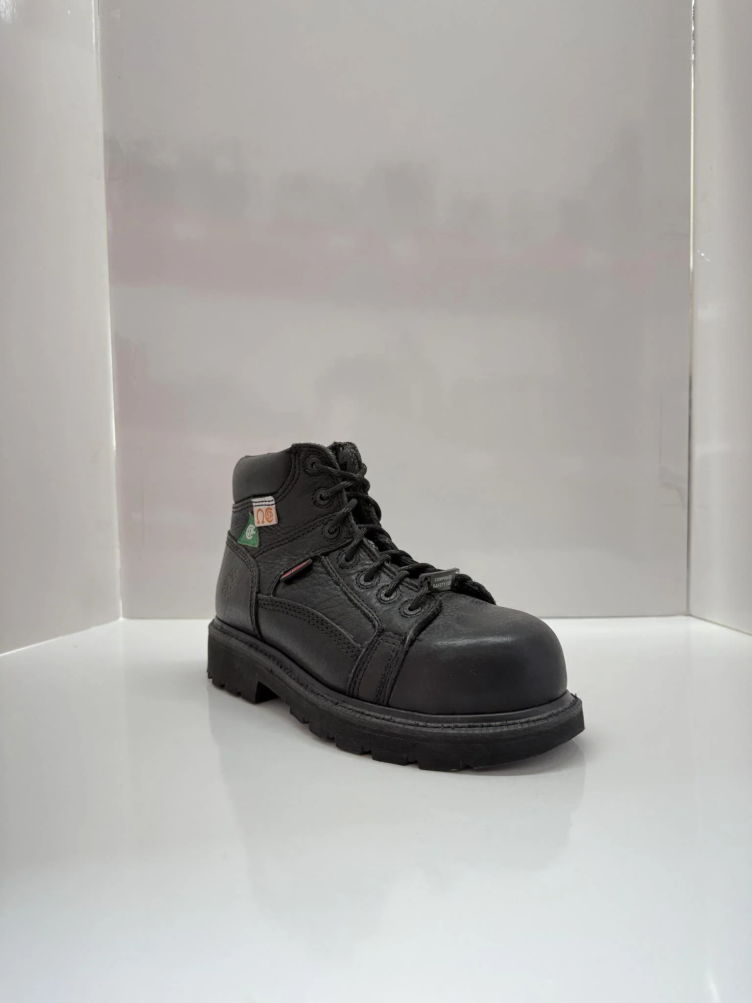 Garage Sale Wolverine Women's Work Boots Exert 6" CSA Comp Toe