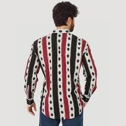 Wrangler Men’s Shirt Checotah Long Sleeve Snaps - Image 2