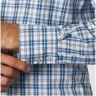 Wrangler Men’s Wrinkle Resistant Shirt Snap -Clearance - Image 3