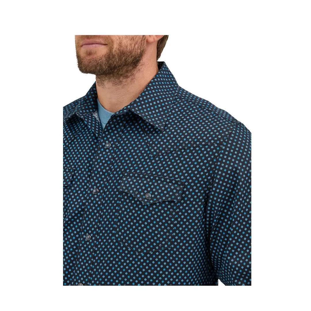 Wrangler Men's Retro Premium Long Sleeve Western Snap Printed Shirt